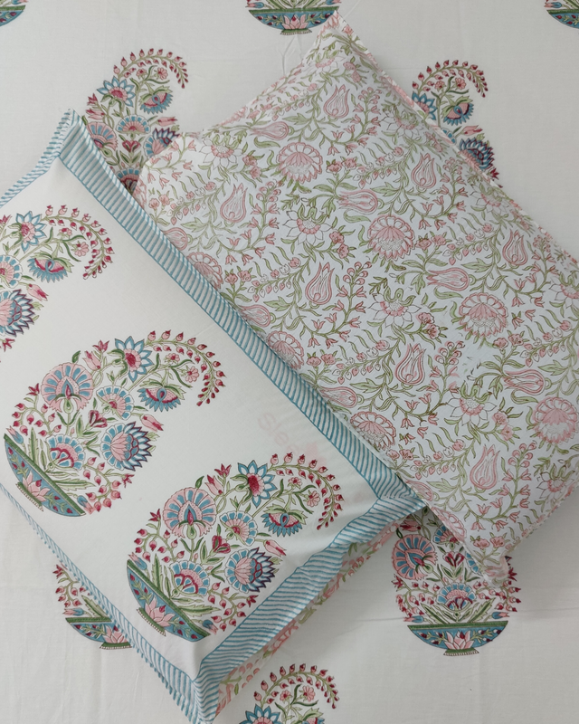 GULDASTA - Hand Block Printed Bedsheet with 2 Reversible Pillow Covers